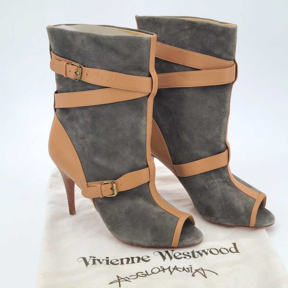 Vivienne Westwood Anglomania Helga II Suede Ankle Boot Olive Leather 8.5 NWOT